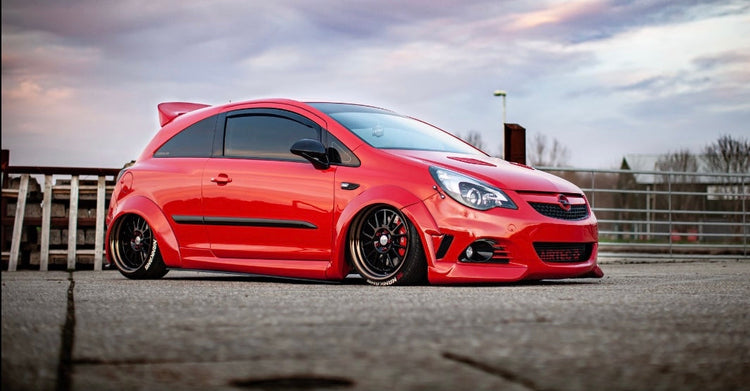 Lightweight carbon fiber wide arches for Opel OPC Corsa D