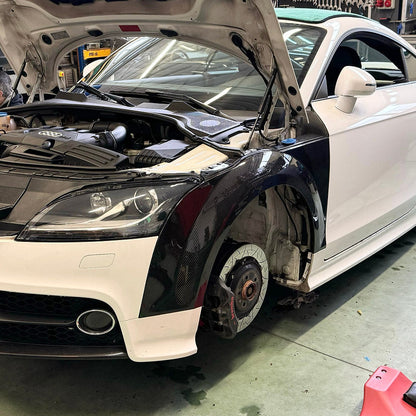 Fenders in Pre-preg Carbon Fiber for AUDI TT 8J Mk2 by RSI c6