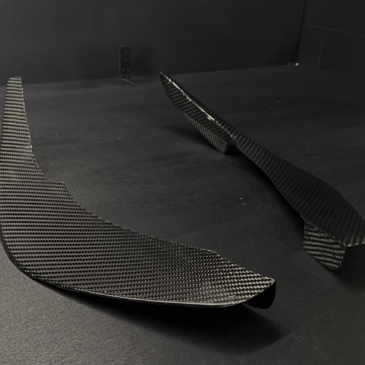 Front Bumper Canard Set in Prepreg Carbon Fiber for Toyota GR Yaris by RSi c6