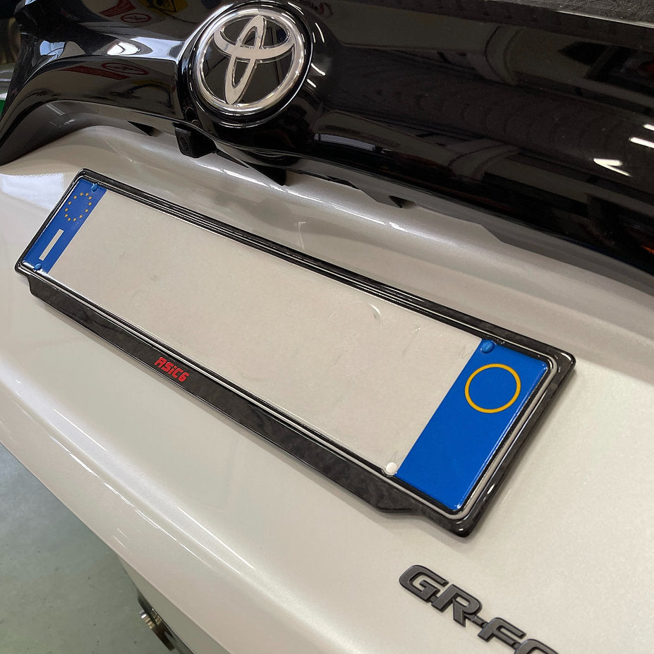 Car License Plate Holder in Forged Carbon by RSI c6