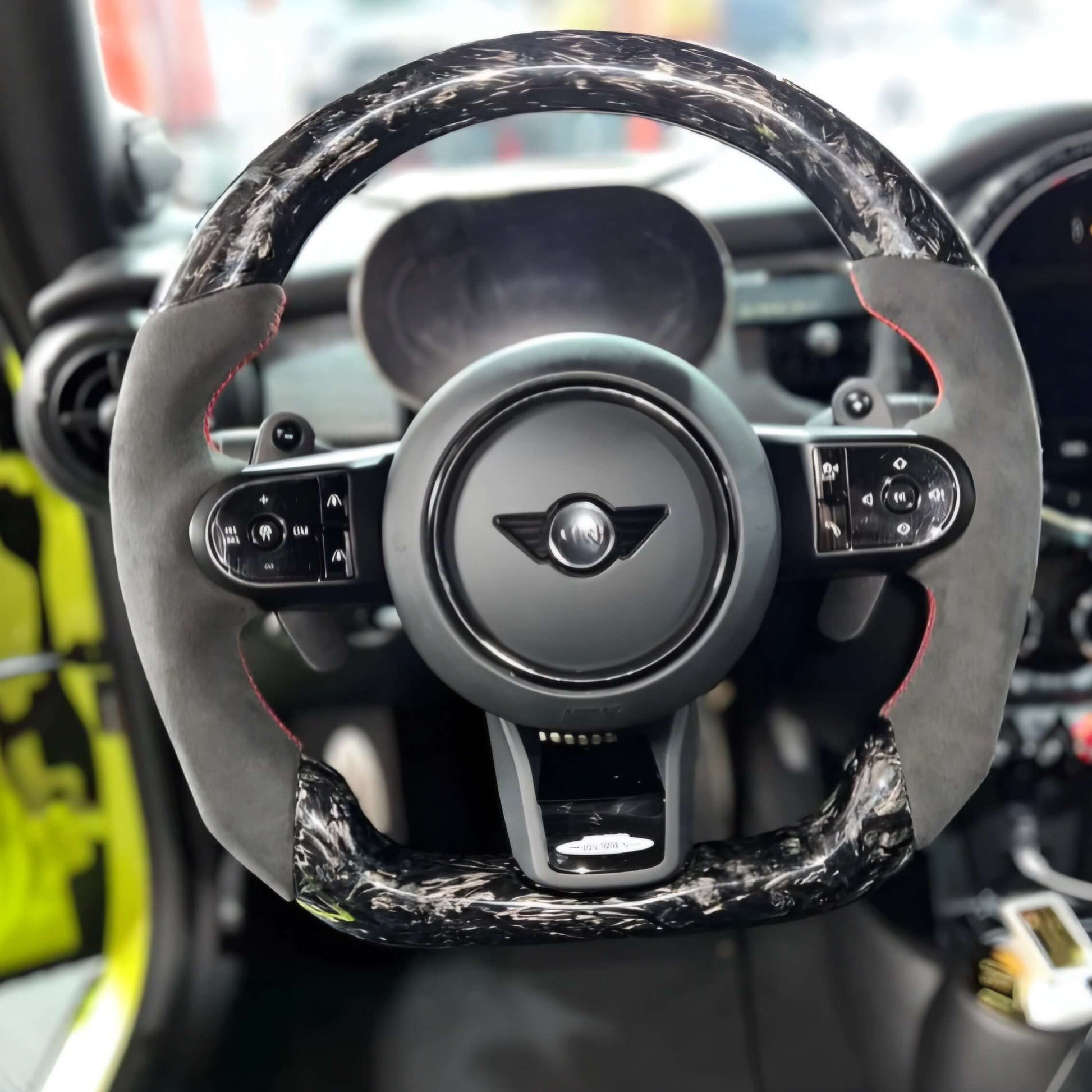 Steering Wheel Custom in Carbon Fiber/Forged Carbon for MINI LCI F54 / F55 / F56 / F57 /F60 by RSI c6