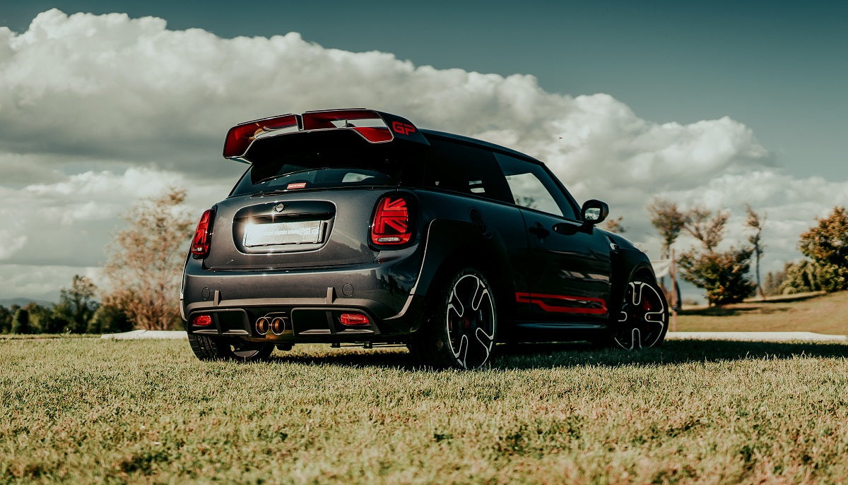 Elevate Your MINI GP3 with Premium Carbon Fiber Upgrades by RSI c6