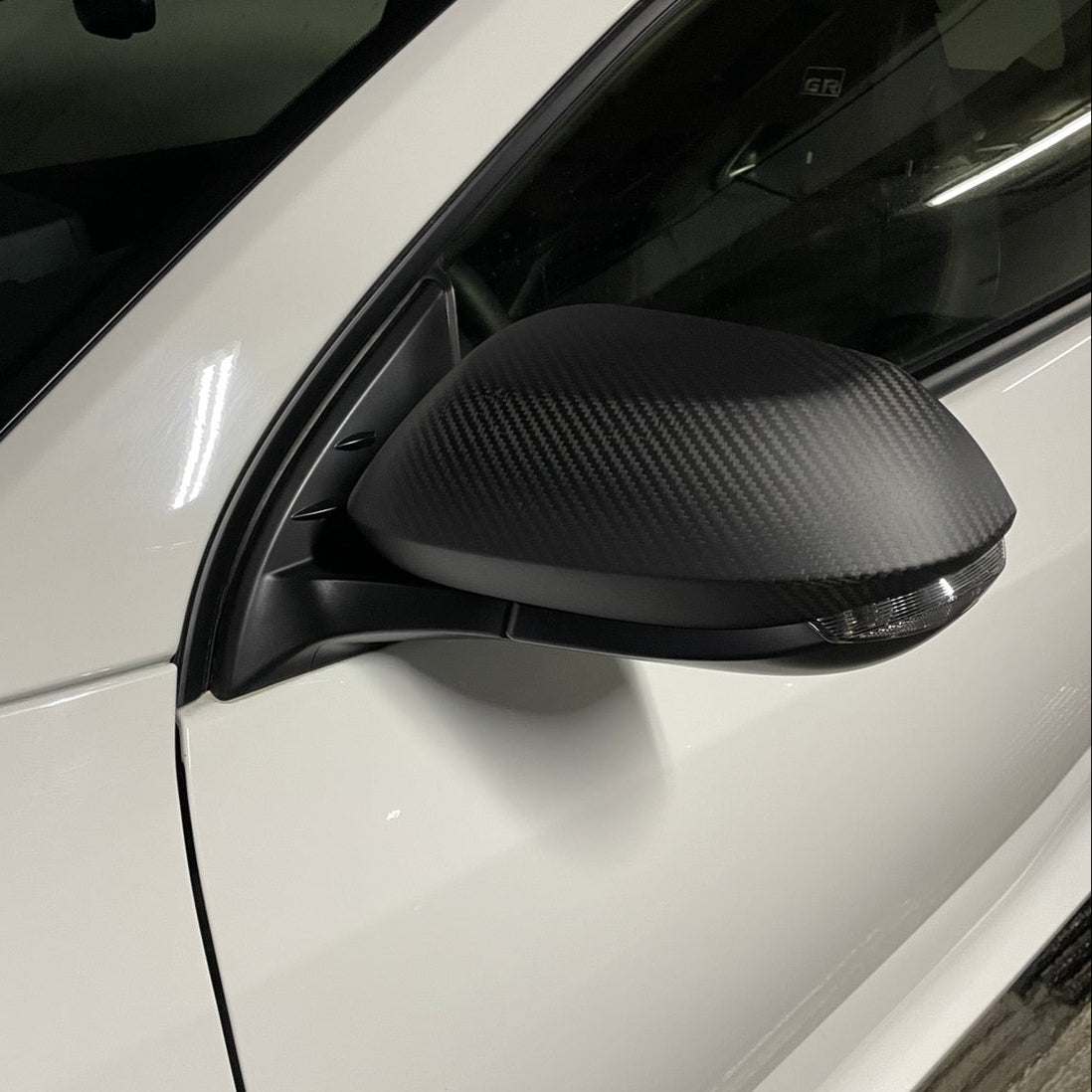 Side Mirror Caps in Pre-preg Carbon Fiber for Toyota GR Yaris by RSI c6