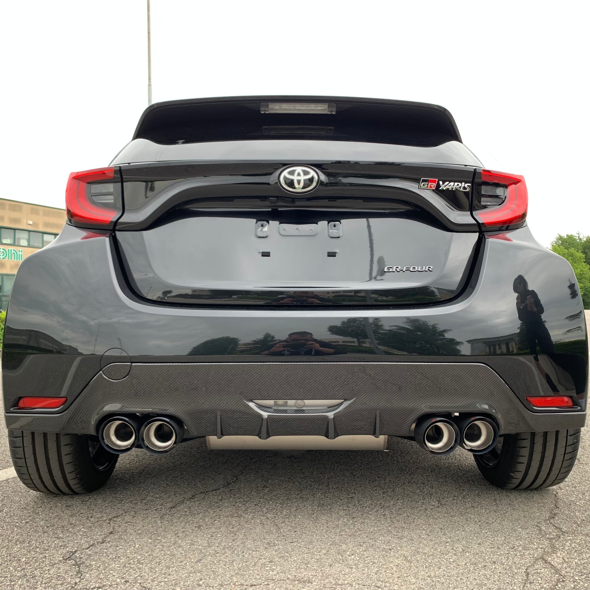 Rear Extractor in Carbon Fiber for Toyota GR Yaris