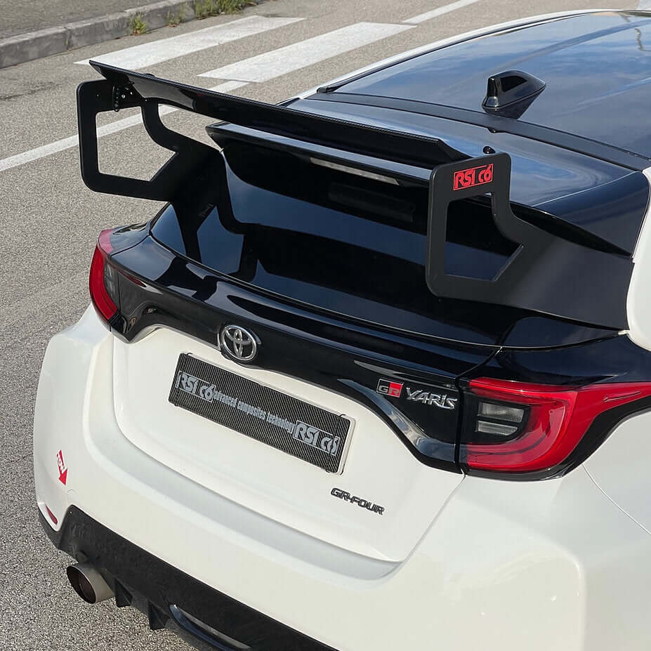 Spoiler in Prepreg Carbon Fiber for Toyota GR Yaris by RSI c6