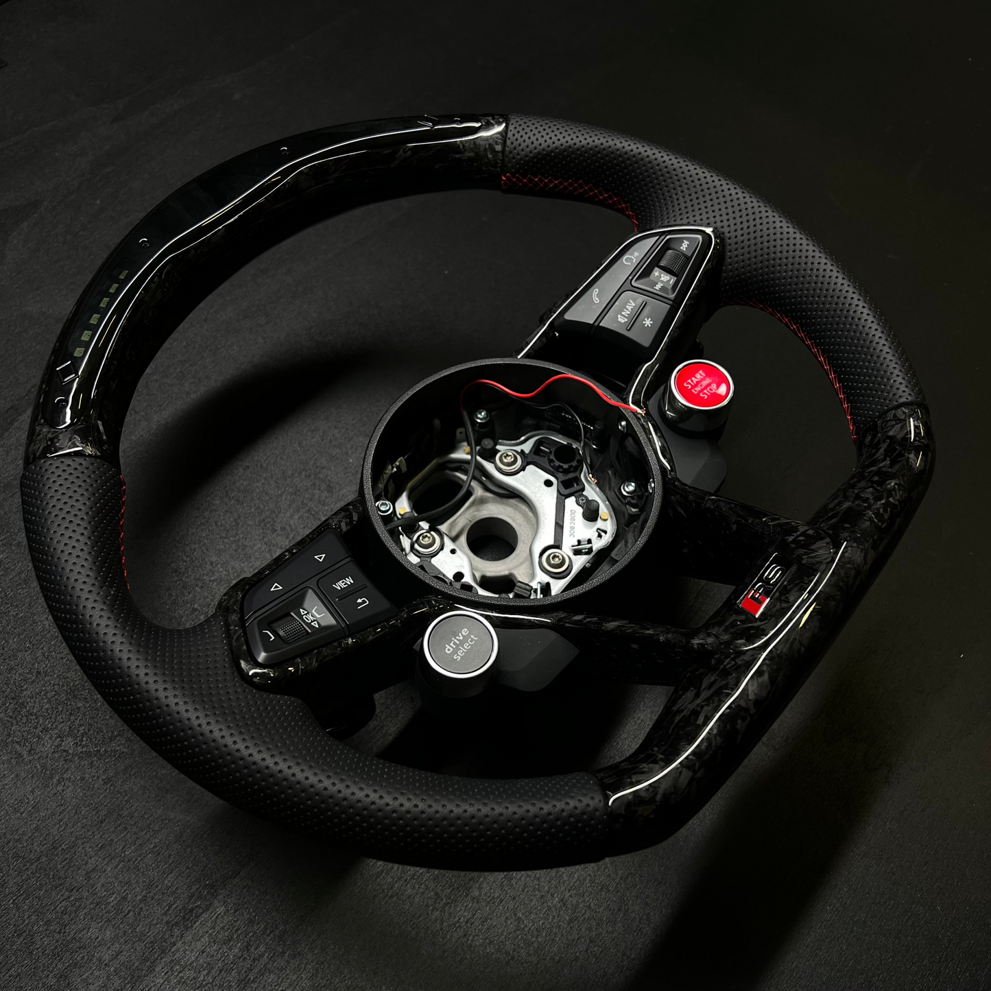 Steering Wheel Custom Carbon or Forged Carbon for AUDI TT 8S Mk3 by RSI c6