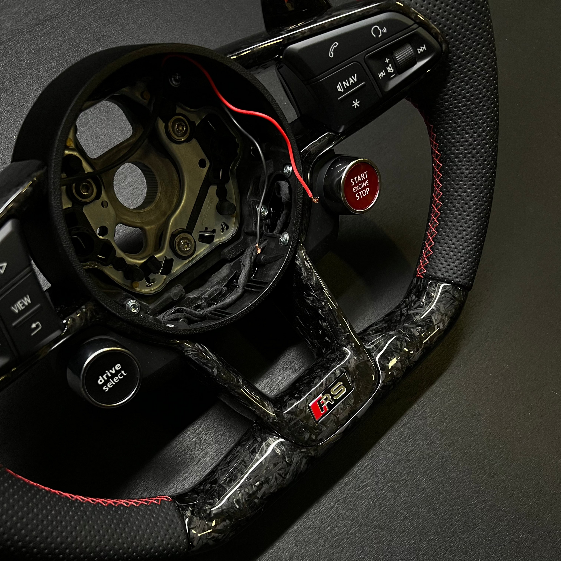 Steering Wheel Custom Carbon or Forged Carbon for AUDI TT 8S Mk3 by RSI c6