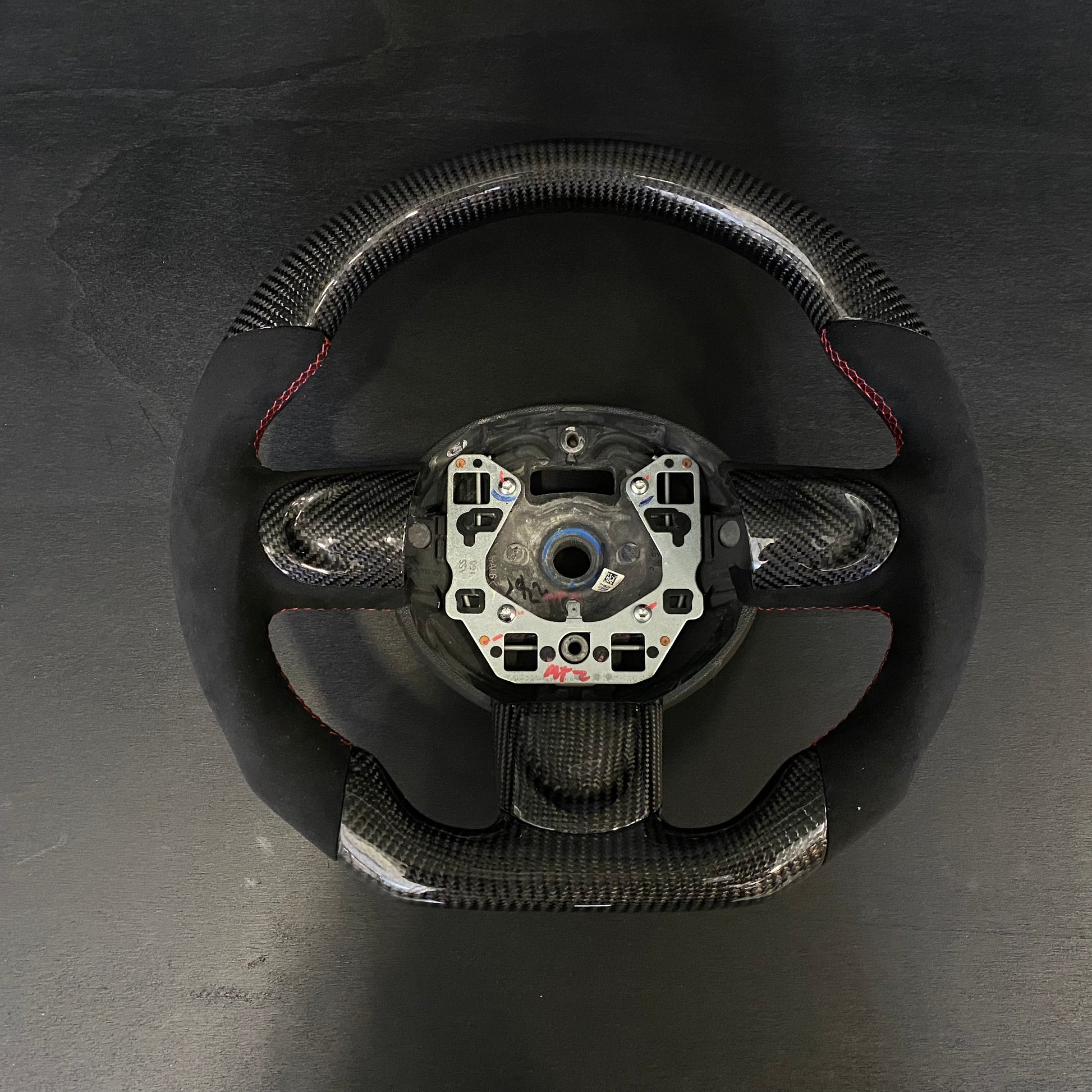 Steering Wheel Custom in Carbon Fiber or Forged - MINI R55 / R56 / R57 / R58 / R59 / R60 / R61 - RSI c6