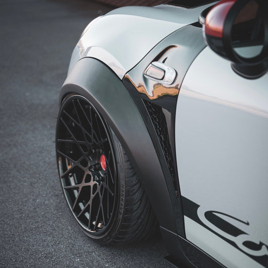 Wide Body Kit in Carbon Vented Fenders & Wide Arches for MINI F56/F57 by RSI c6